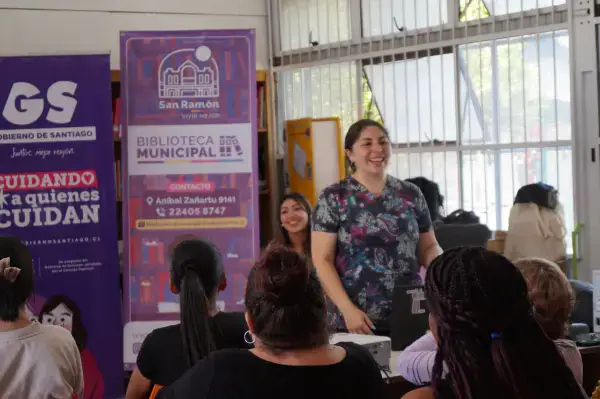 Catalina Muñoz, kinesióloga del equipo sociosanitario