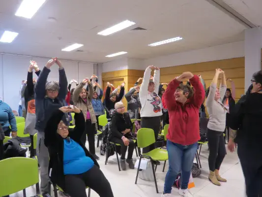 Jornada informativa de autocuidado y activación física para personas cuidadoras de Lo Prado