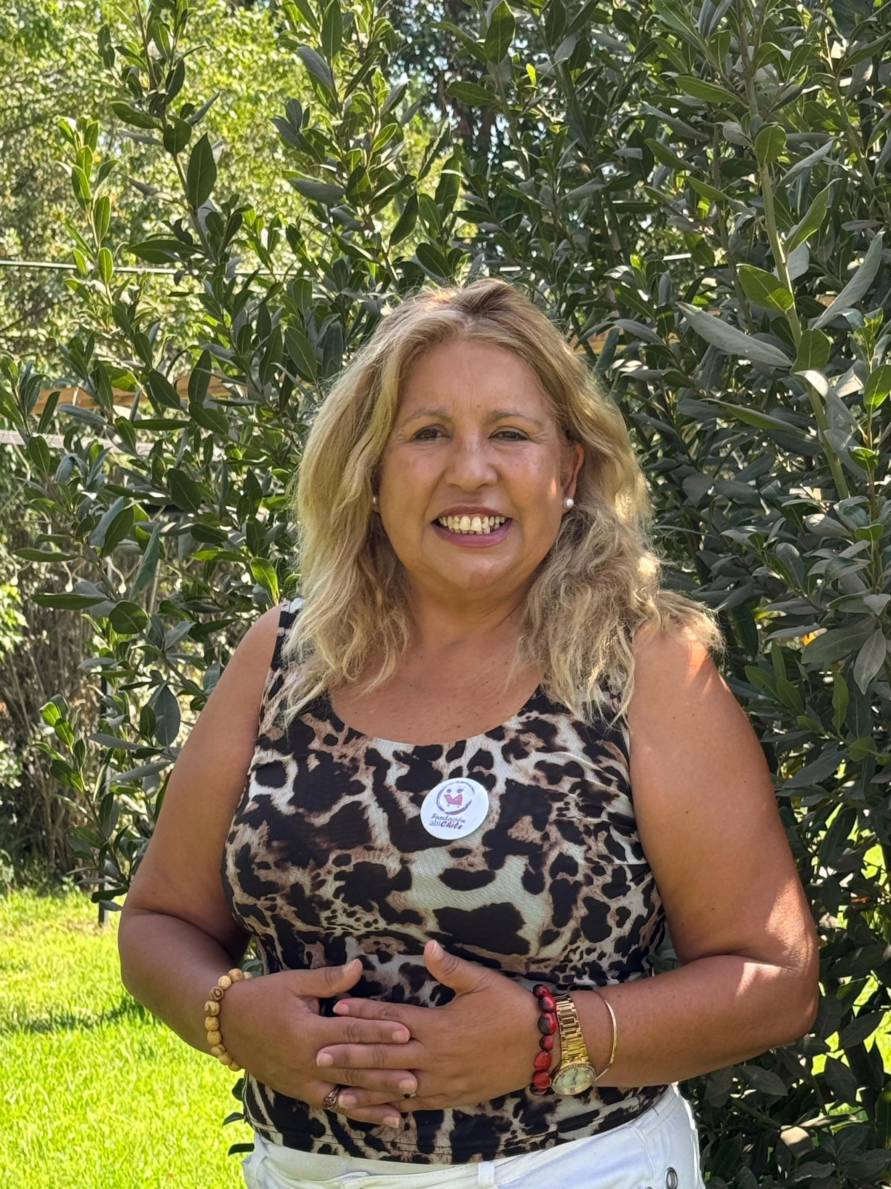 Sussy Garay, activista por los derechos de las personas cuidadoras: “Nadie tiene que cuidar cuando siente que cuidar es un peso más grande que su alma”